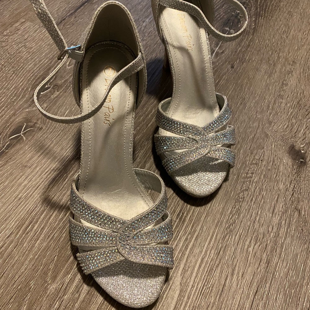 Size 7 Silver Sparkly Wedding Sandal/heel